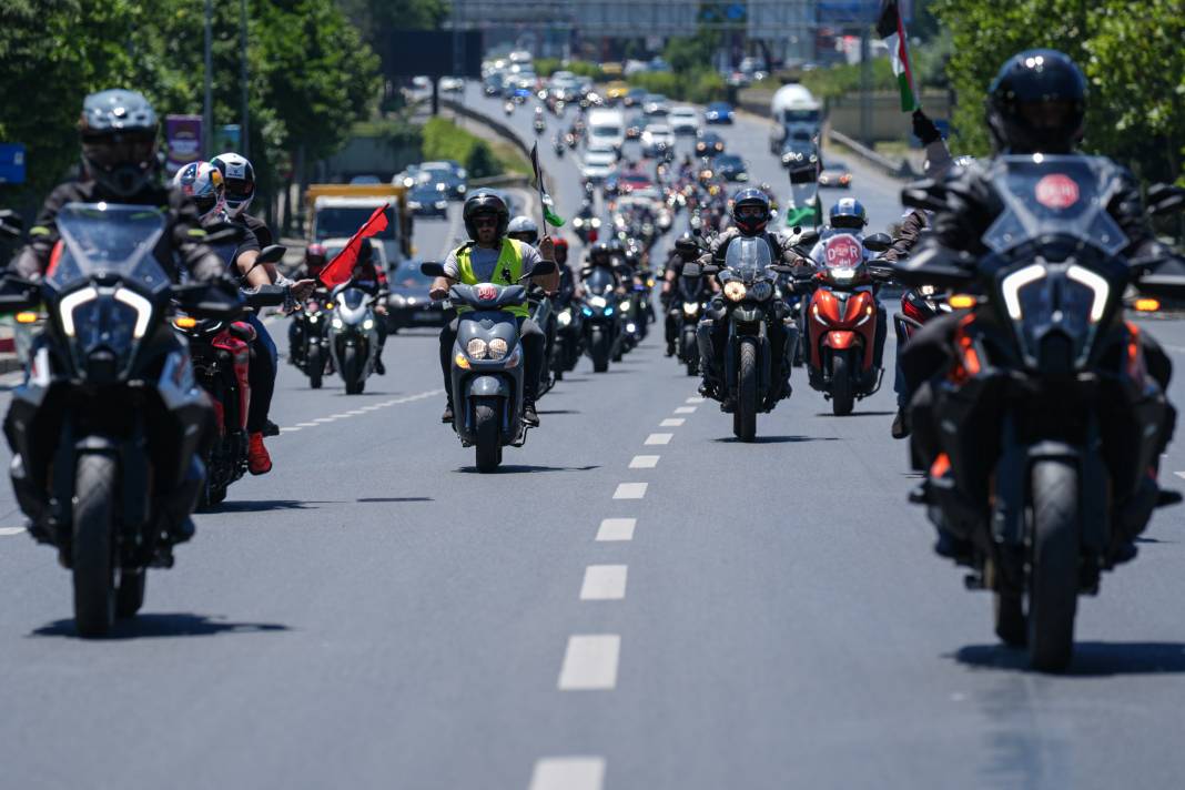 Motosikletlilerden İsrail Başkonsolosluğu önünde ‘soykırım’ protestosu 2